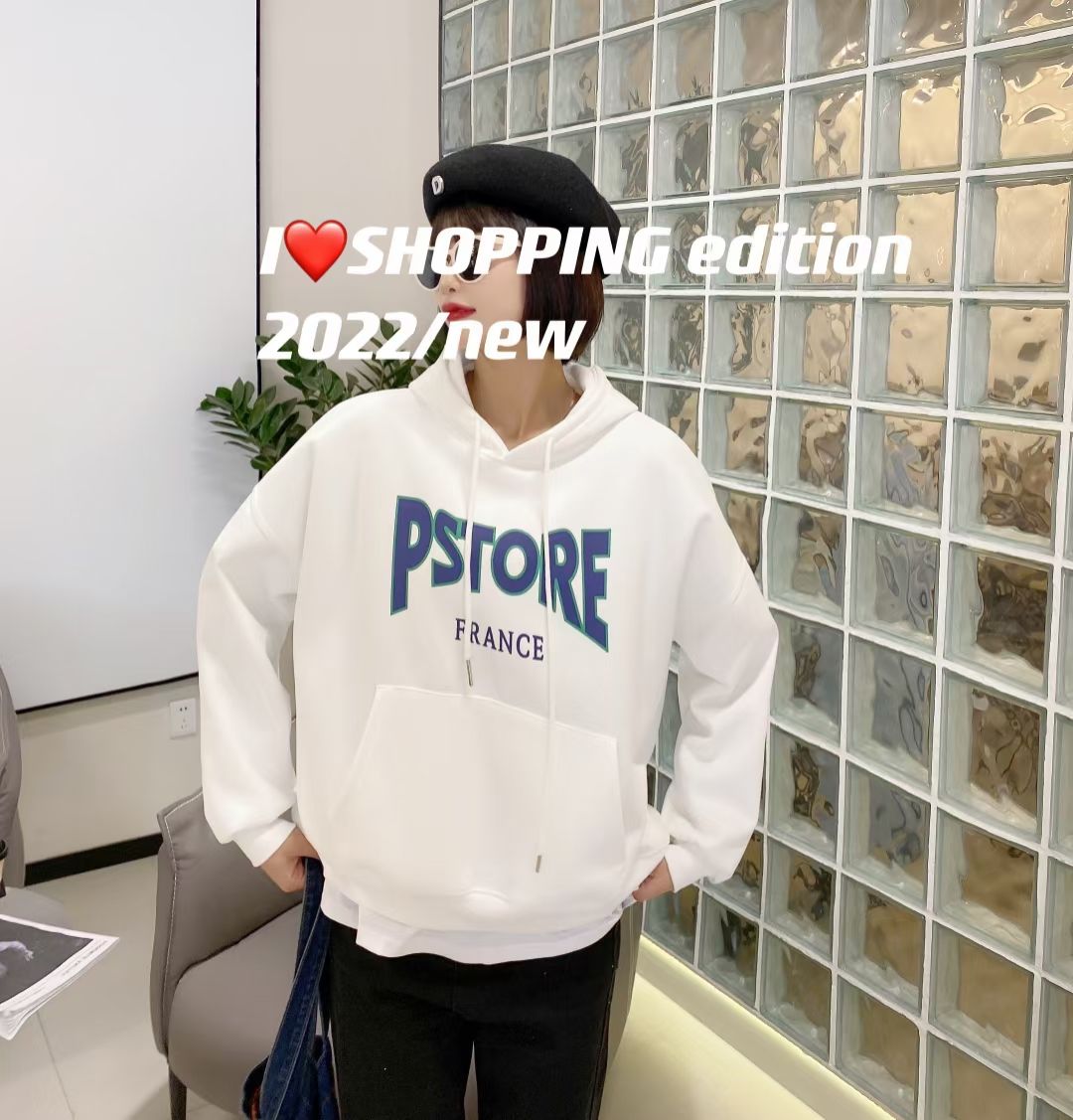 Hooded sweatshirt women's 2022 spring collection from South Korea: Loose and versatile long-sleeved faux two-piece letter-printed thin top detail image 5