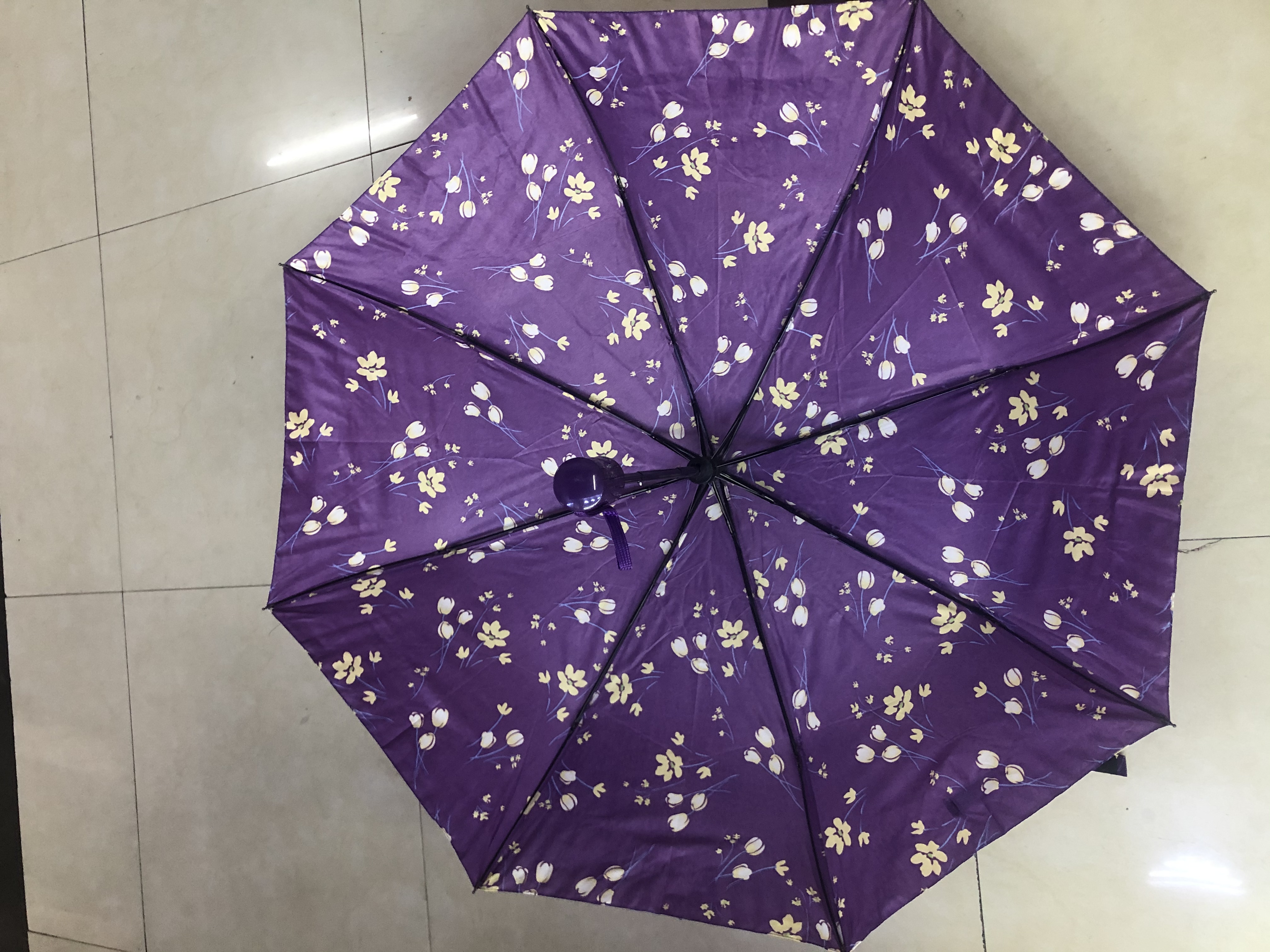 Three-fold and a half automatic spray-painted fabric flower umbrella Specification image