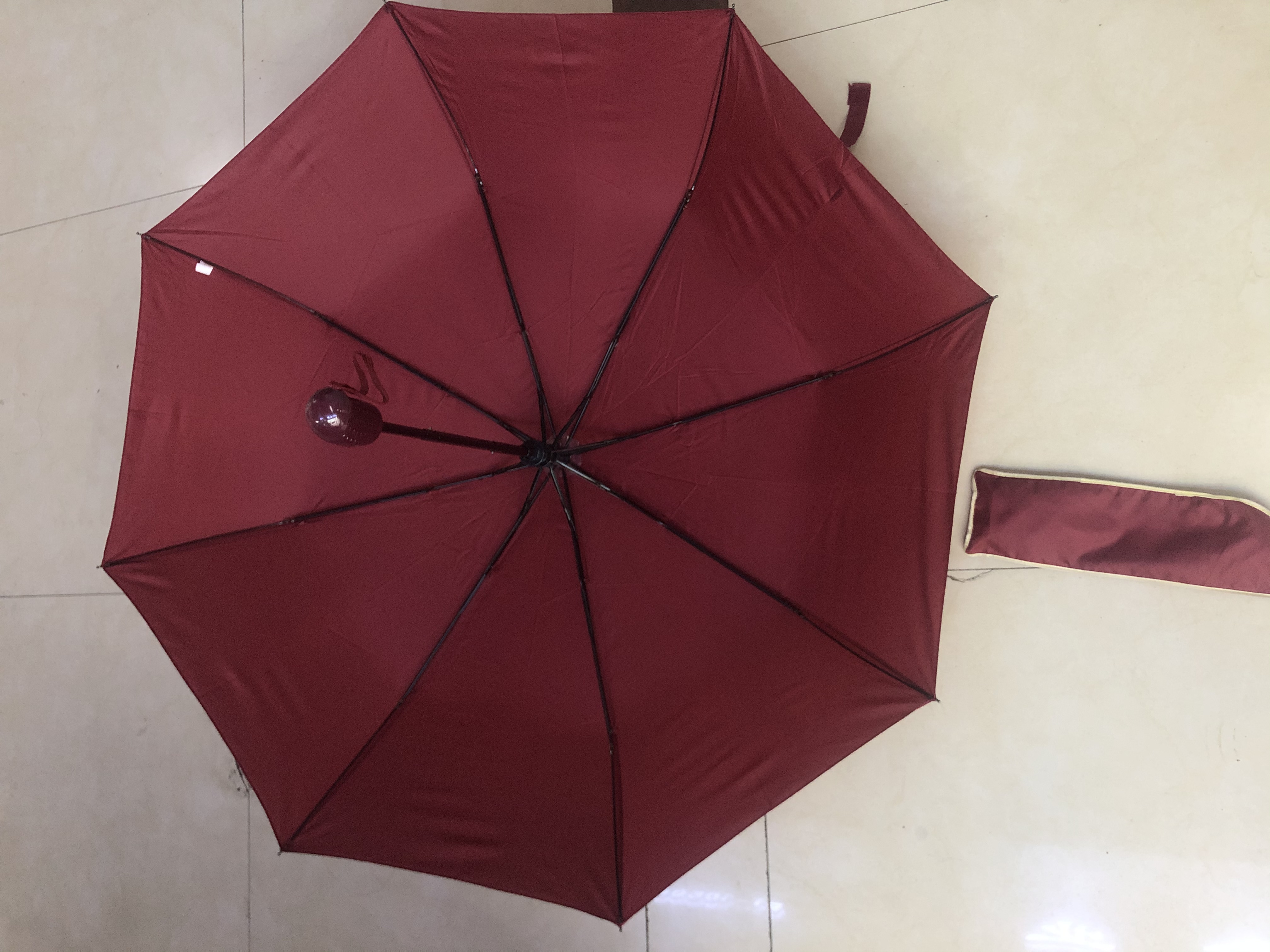 Three-fold and a half automatic spray-painted fabric single-color umbrella Specification image