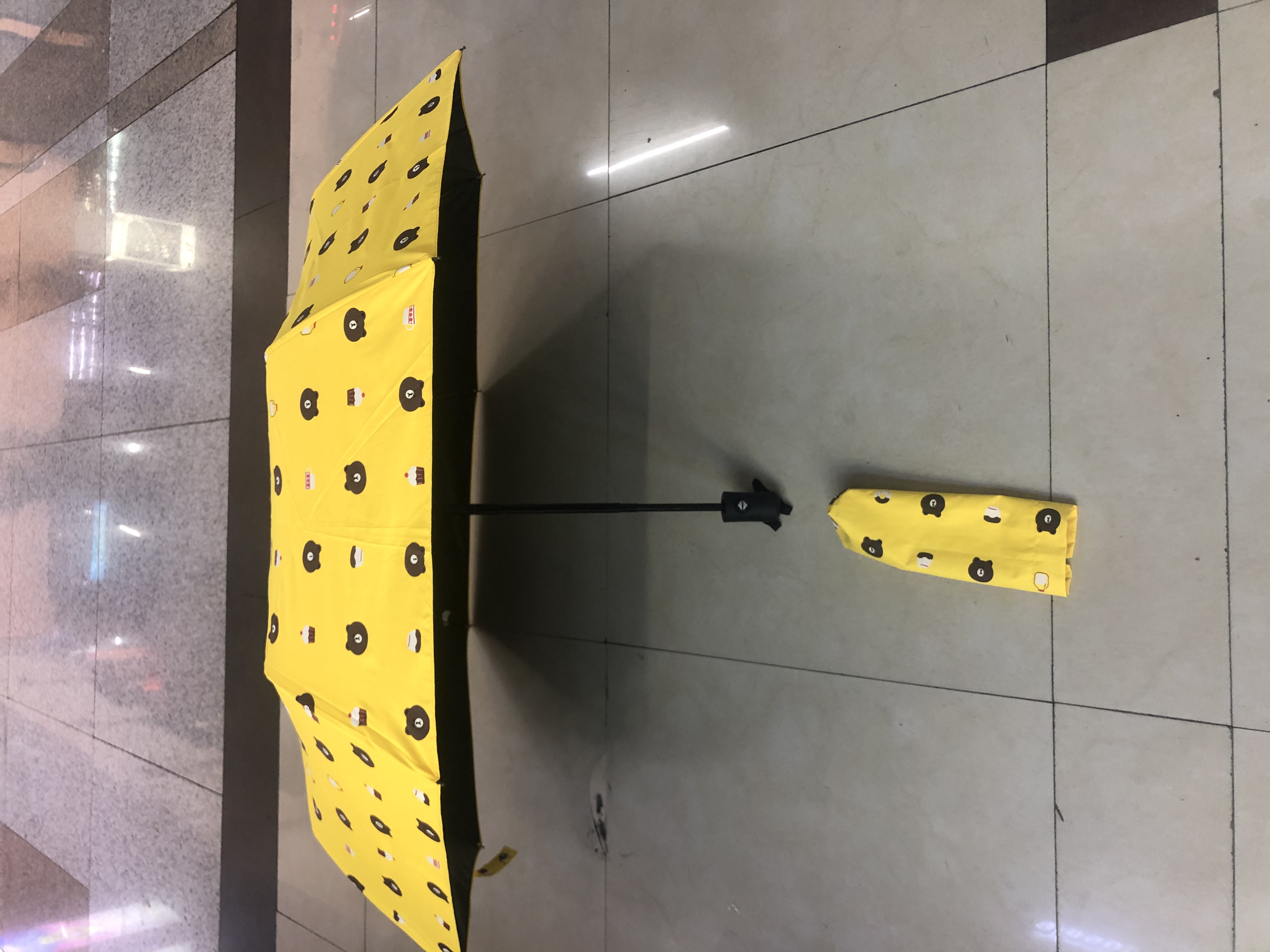 三折喷漆布/黑胶伞/伞架铁细节图