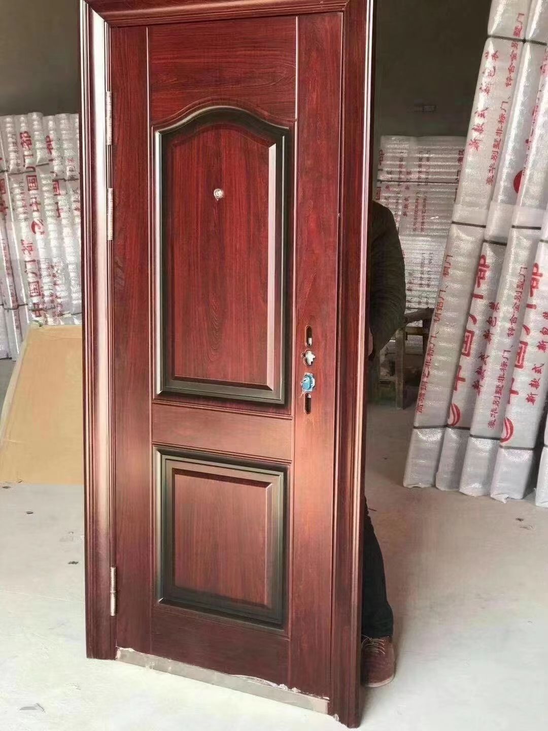 One door, one package Application Scenario