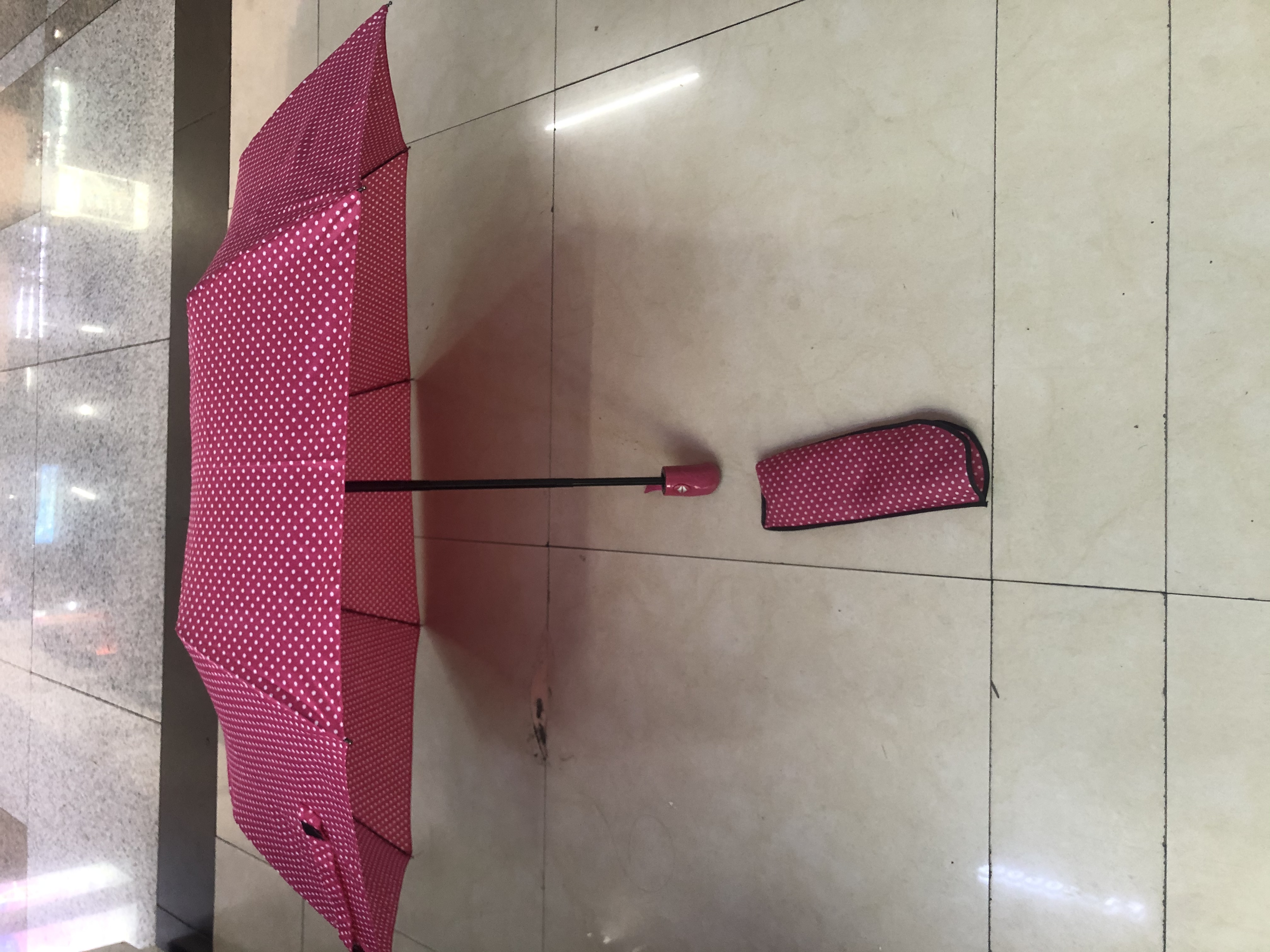 三折喷漆布/点子伞/伞架铁产品图