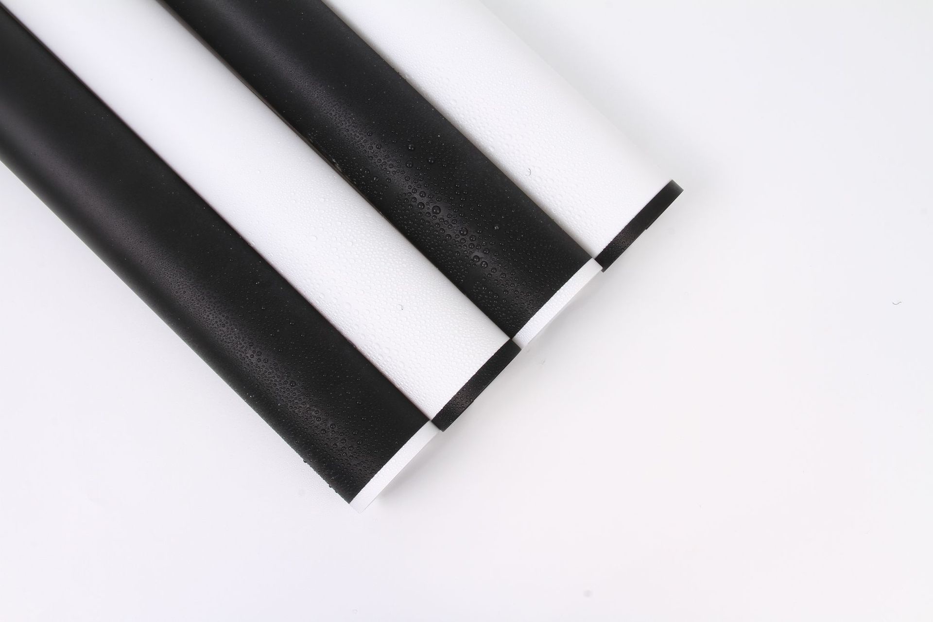 黑白边框哑光膜黑白贵族包装纸新品雾面纸花艺花束包花防水韩素包装材料