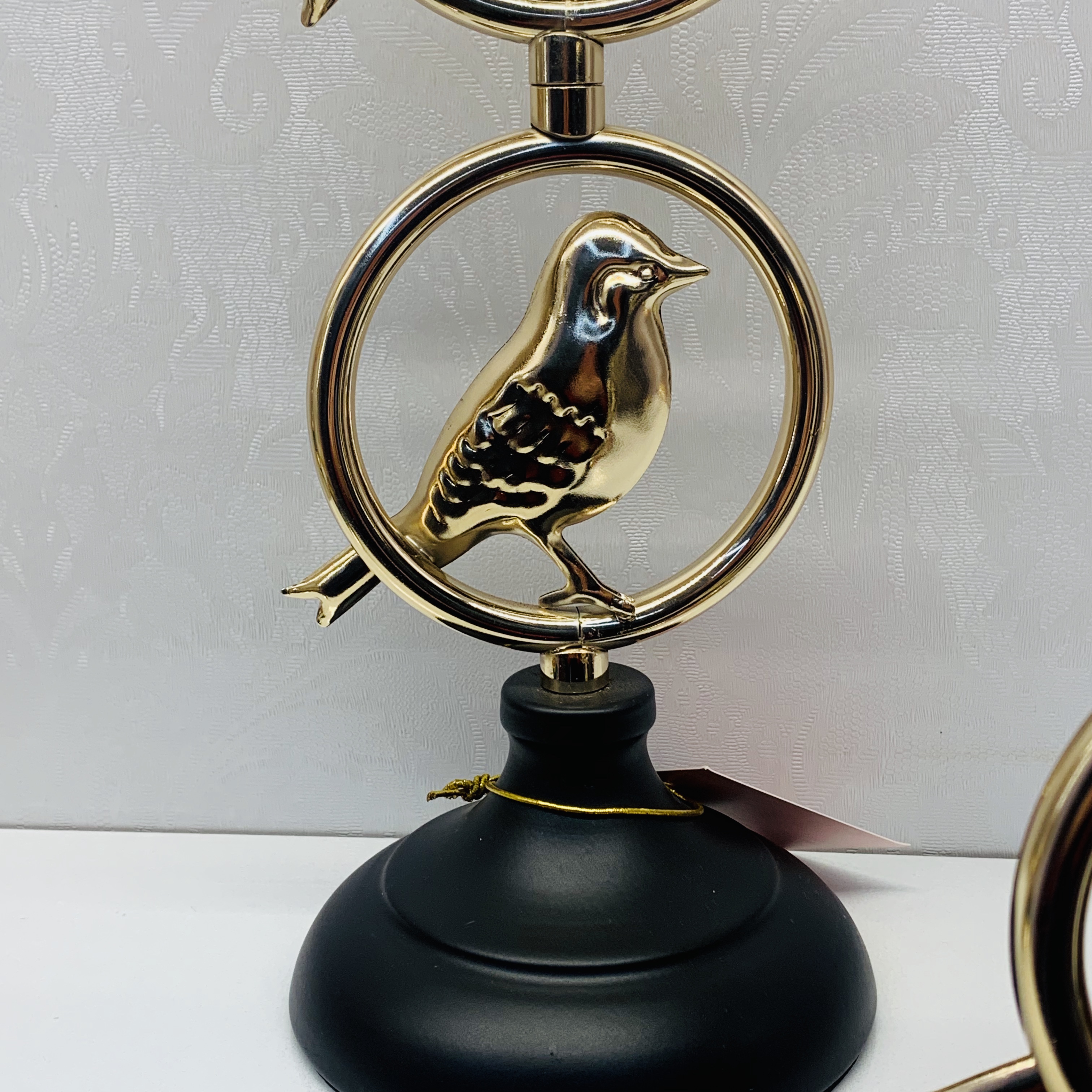 金属工艺品实物图