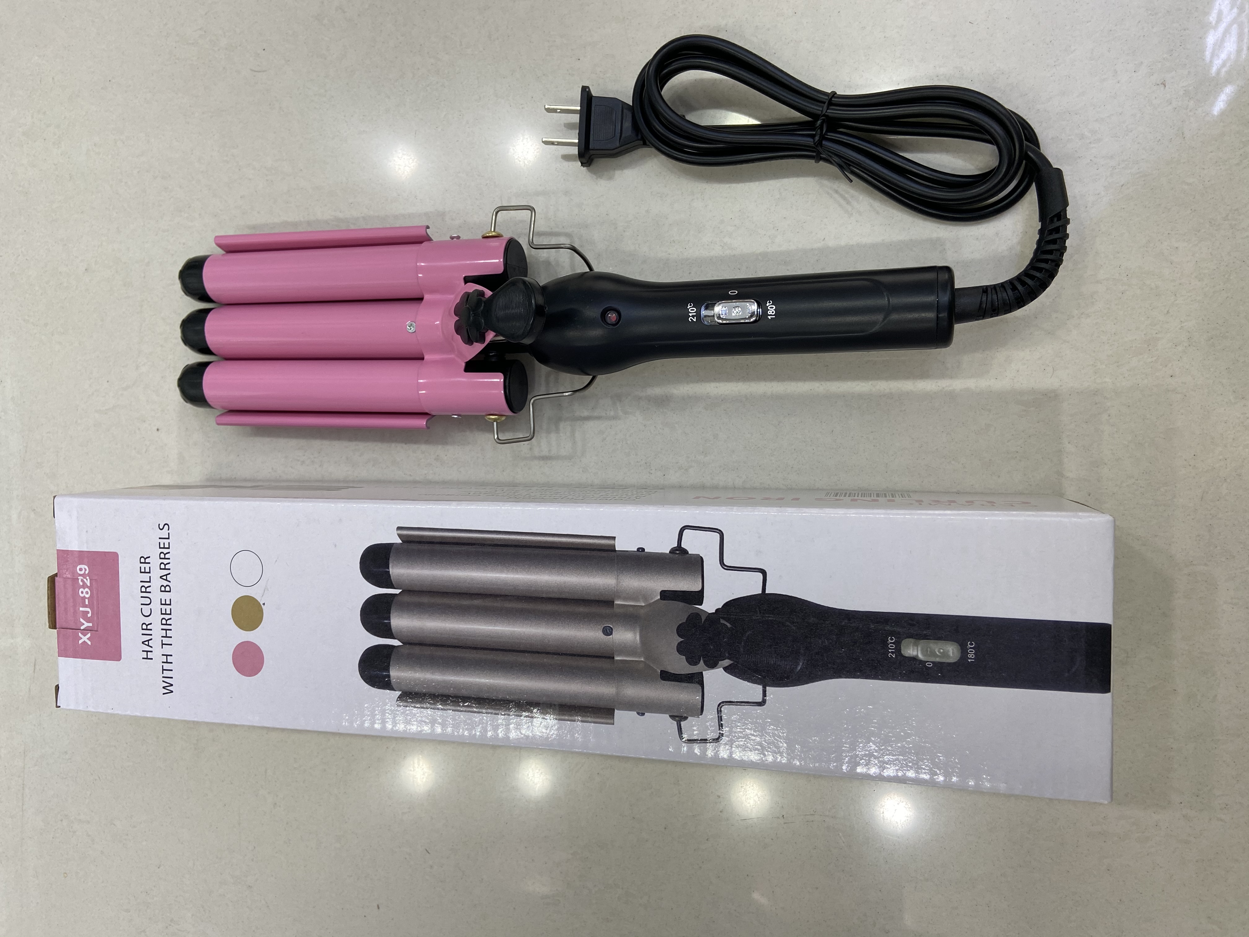 New three-tube curling iron Application Scenario