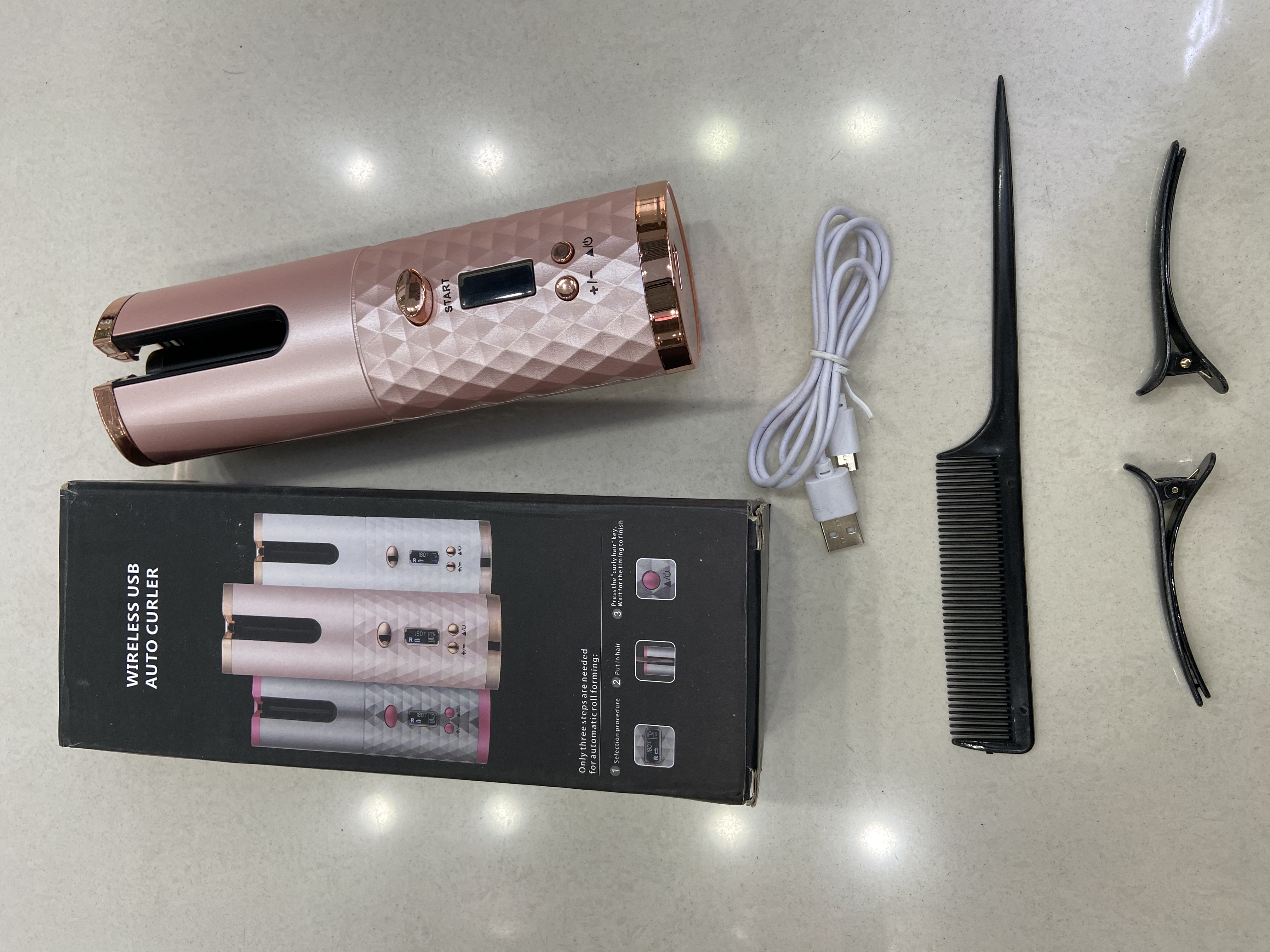 USB hair curler Application Scenario