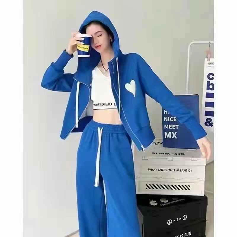 The 2022 new Klein blue casual sportswear hoodie set for women's Internet celebrities is a high-end two-piece set that will go viral