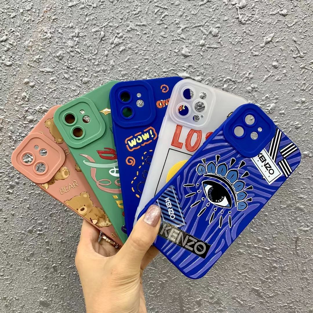 彩绘手机壳，型号齐全，图案可以定制