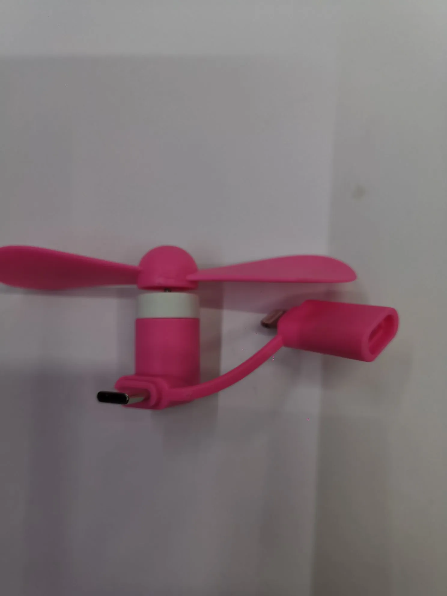 Big Wind Power Plug for mobile phone mini USB small fan, Android and Apple interface portable small silent computer, Big Wind Power plug for Apple and Android, student silent electric fan, power bank universal detail image 17