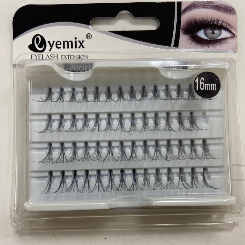As shown in the picture, Eyemix box set of four rows of fluffy hair blister shells in white tray