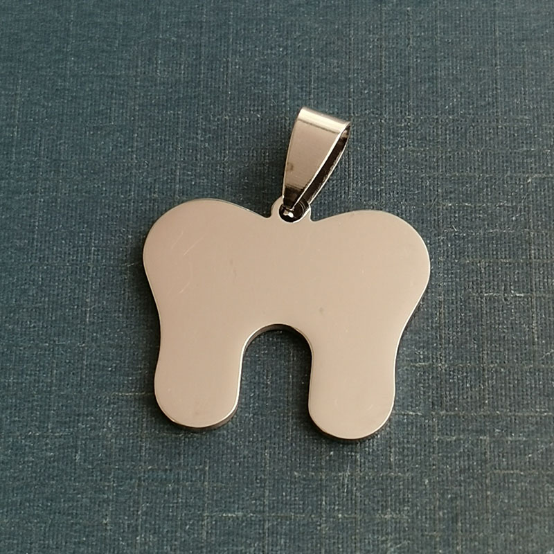 欧美牙齿情侣系列锁骨项链不锈钢饰品百搭简约配饰学生钛钢吊坠