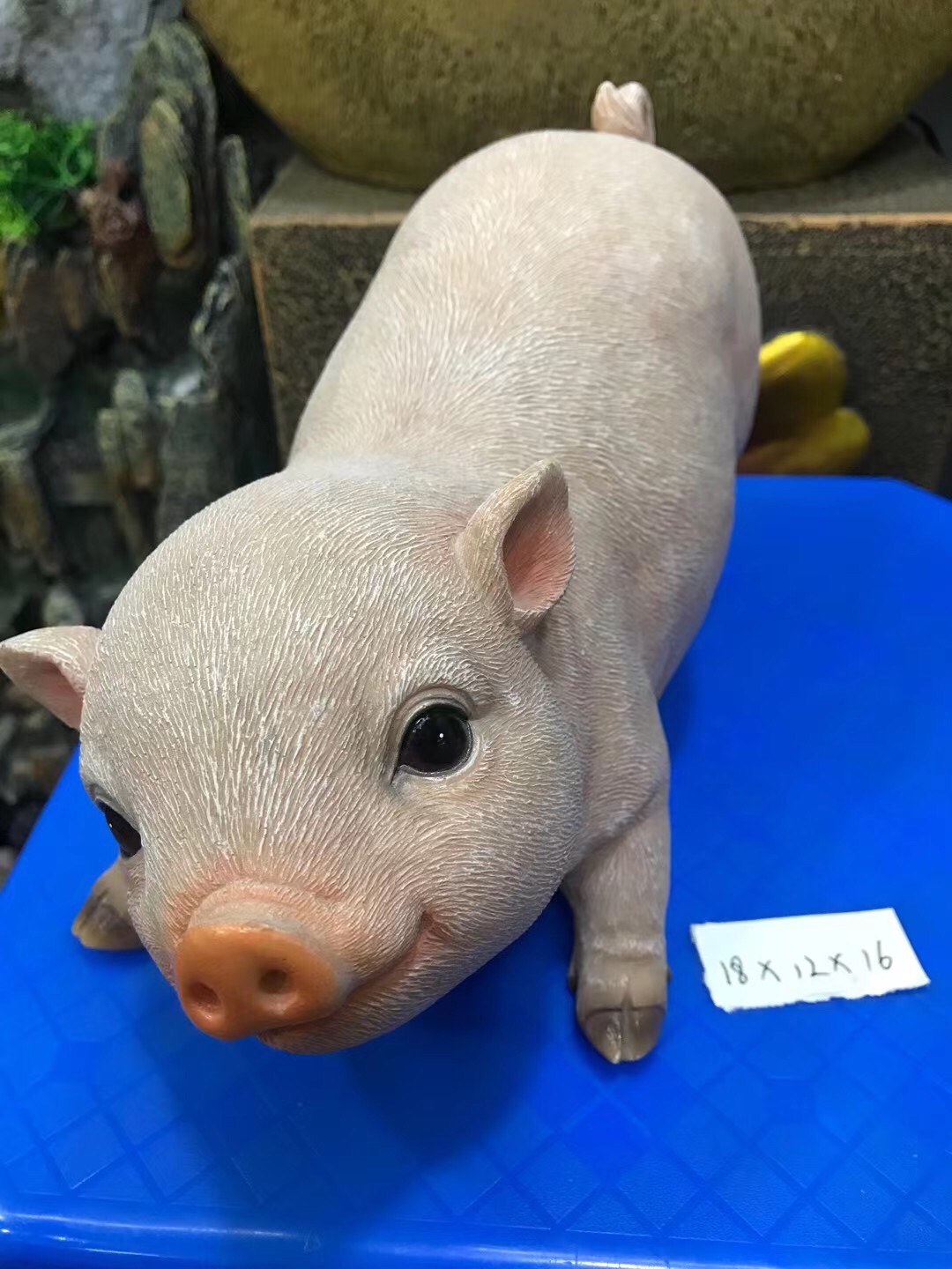 Pig-shaped home decoration items, living room book desk, outdoor garden courtyard, creative simulation models, cute gifts Item Picture