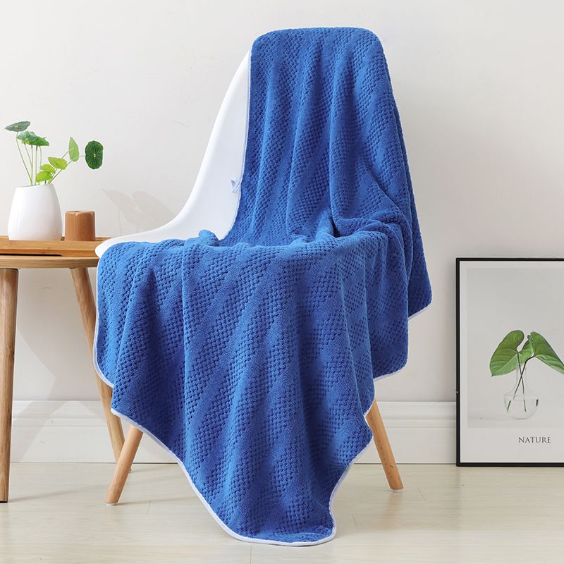 The new teak bath towel is dense in texture, soft to the touch, does not shed or fade, has strong water absorption, and is a dry hair towel in a solid color pic 6