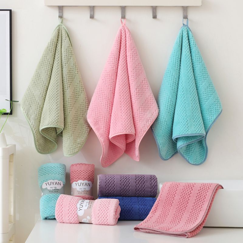 The new teak towel is dense in texture, soft to the touch, does not shed or fade, and is highly absorbent. It is a dry hair towel in plain color, measuring 35*75cm detail image 7