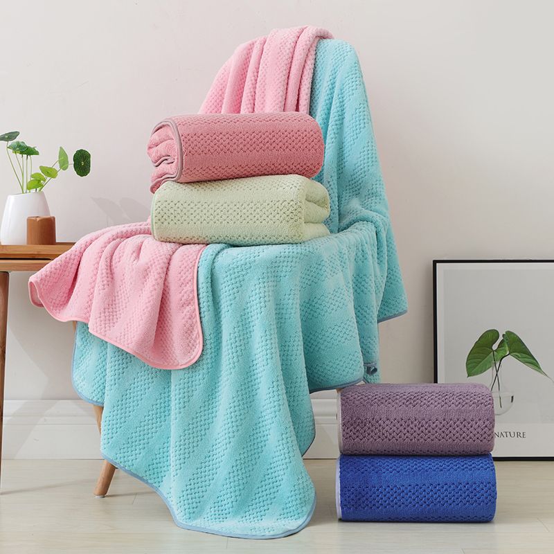 The new teak bath towel is dense in texture, soft to the touch, does not shed or fade, has strong water absorption, and is a dry hair towel in a solid color pic 8