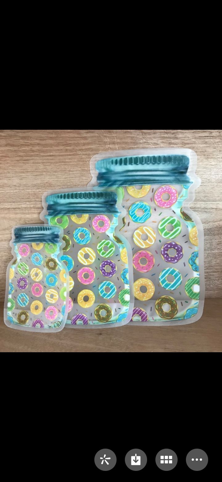 Yiping self-standing zipper bag