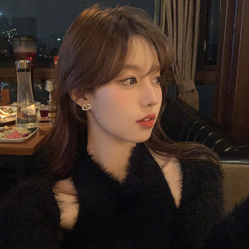 爱心珍珠锆石耳钉女2022年新款潮高级感轻奢耳饰韩国精致小巧耳环时尚