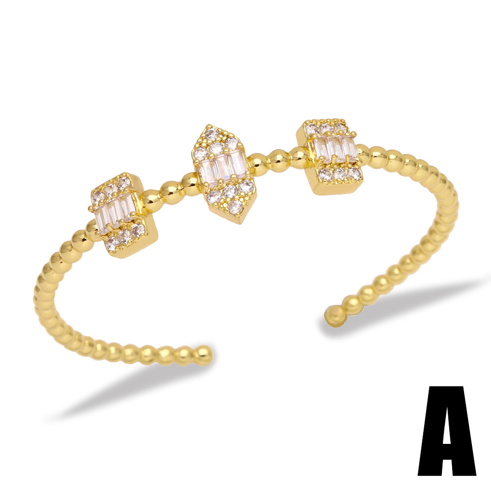 This is an exaggerated and trendy jewelry piece from Europe and America, featuring a fashionable, niche, and light luxury style with a high-end feel. It's an open bracelet for women detail image 2