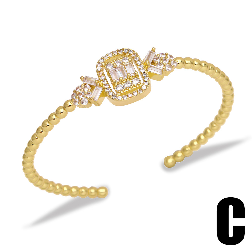 This is an exaggerated and trendy jewelry piece from Europe and America, featuring a fashionable, niche, and light luxury style with a high-end feel. It's an open bracelet for women detail image 4