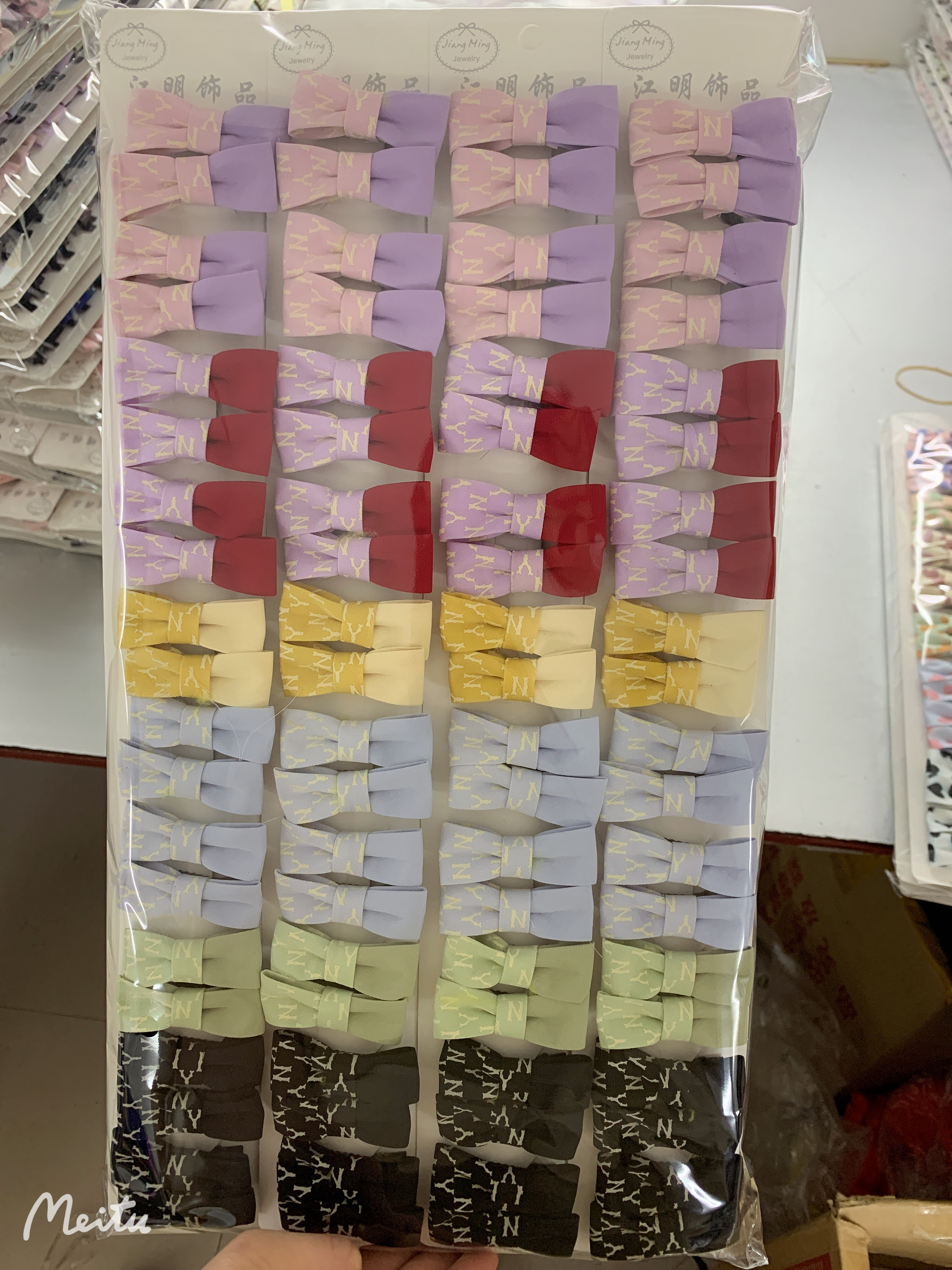 Korean fabric duckbill clips, Korean fabric bow hair clips, top clips, side clips, bangs clips 20220319018