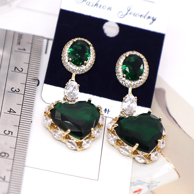 New European and American fashion earrings, heavy industry micro-inlaid multi-color zirconium diamond cute heart-shaped earrings, heart-shaped female stud earrings detail image 6