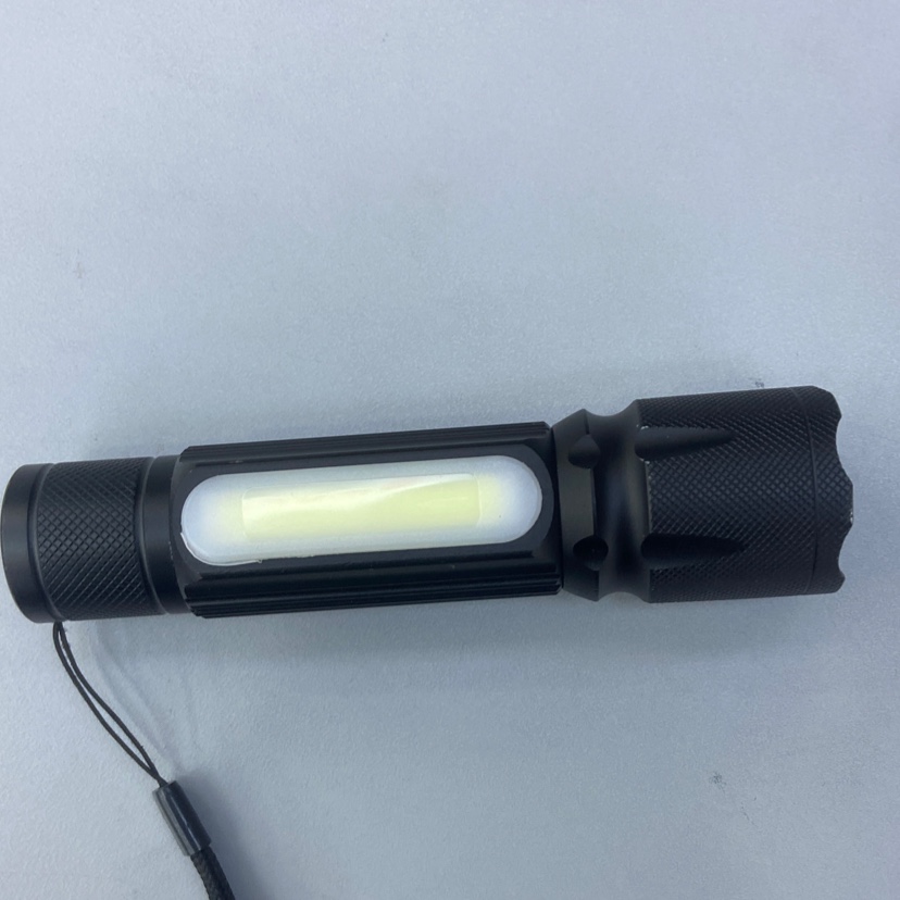 强光手电筒超亮远射LED家用充电小型迷你户外便携