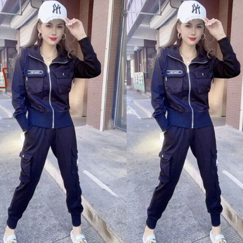 2022春秋新款女休闲运动贴标大兜连帽长袖开衫卫衣工装裤两件套装详情图5