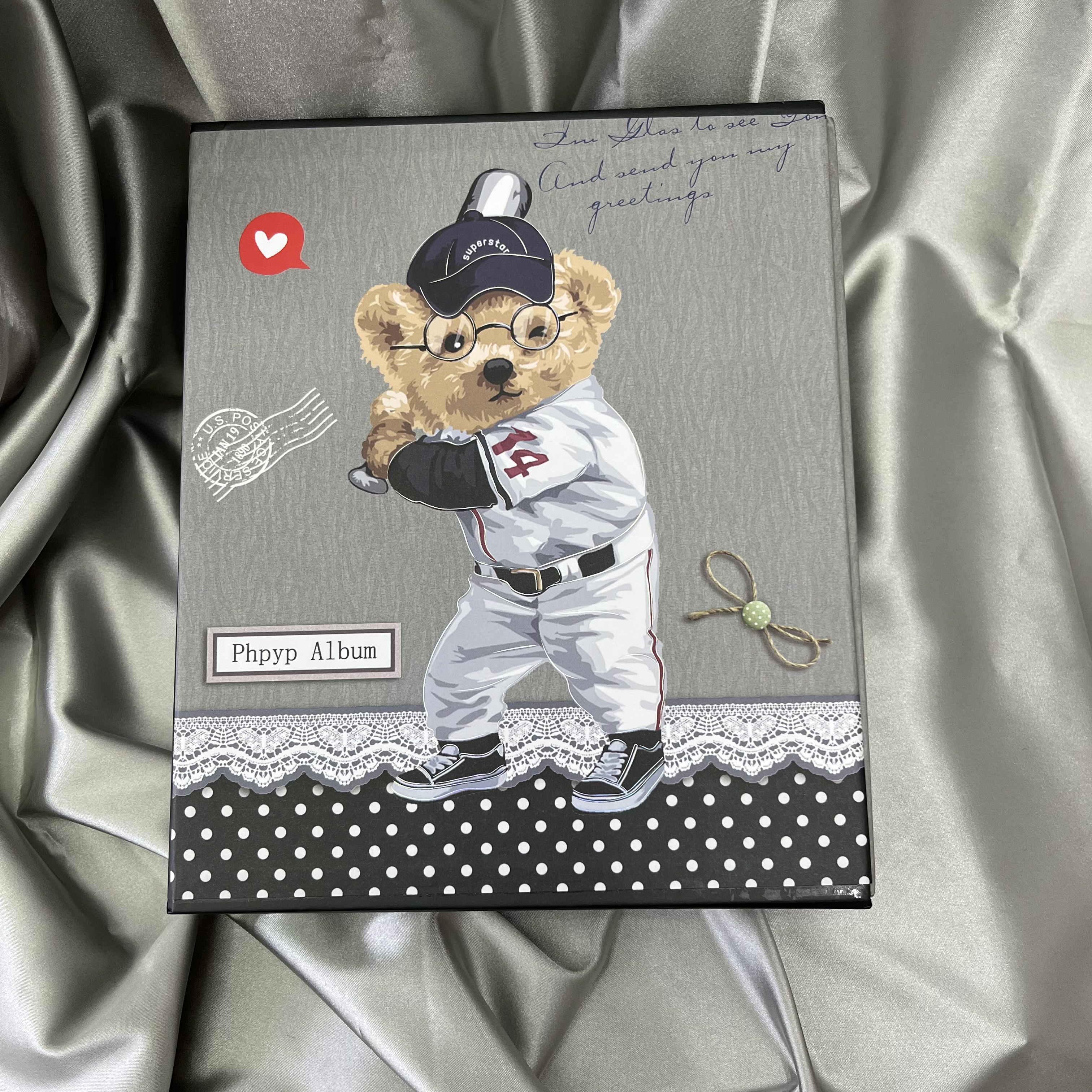 Six-inch bear photo album Family photo album Student card album Baby photo album details Picture