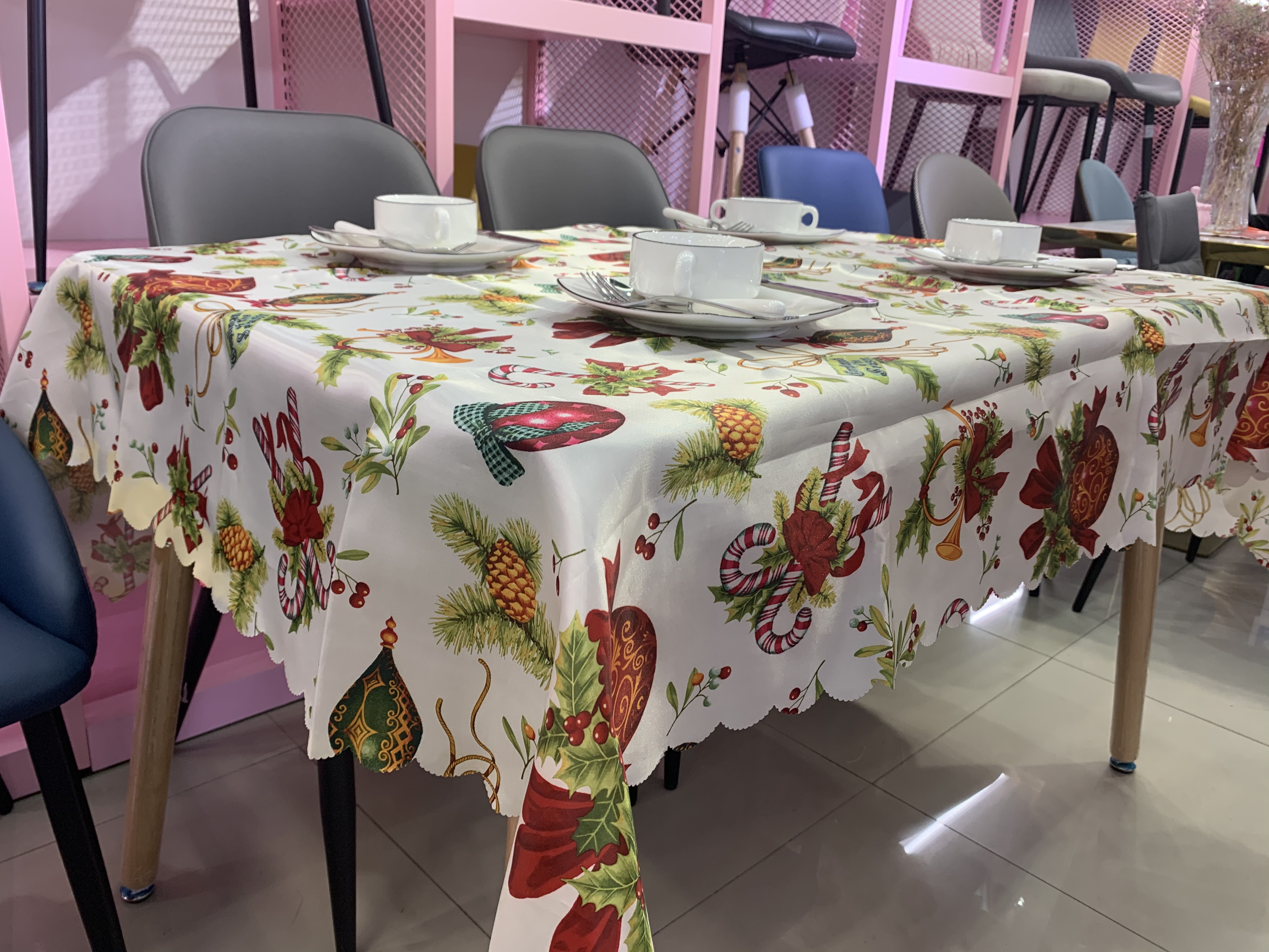 Christmas tablecloths details Picture