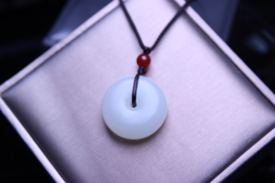 白玉晶珠宝古玩市场景区商场道观寺庙玉石天然汉白玉平安扣毛衣链体恤衫链老少通用送礼促销赠送派发库存清货清样特价处理０００１详情6