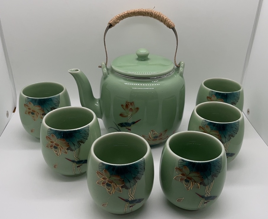Handle teapot tea set, jadeite tea set, Gongfu tea set, home light luxury ceramic teapot and tea cup, Pottery Li Family 058 Specification image