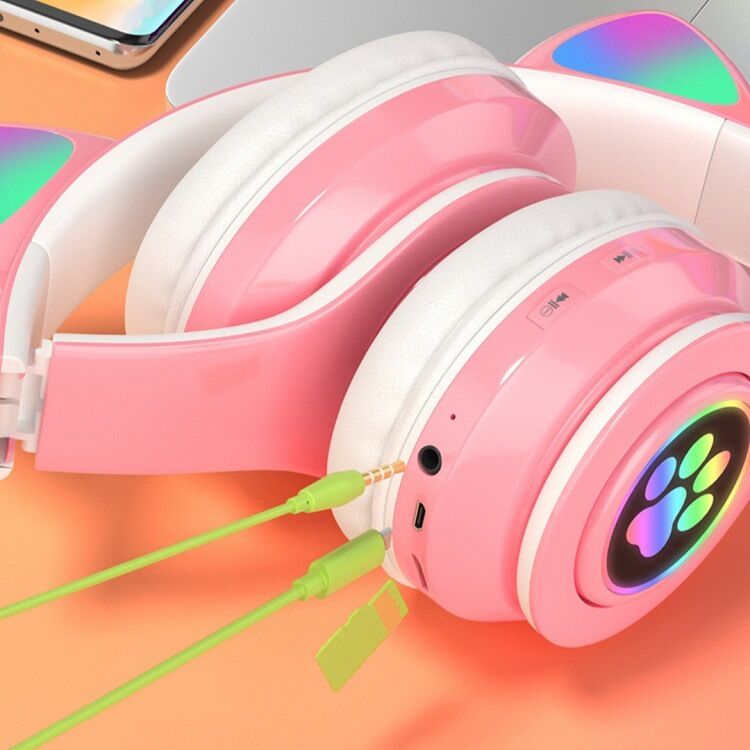The new B39 Cat Ear and Cat Paw wireless Bluetooth headphones are over-ear with 5.0 LED light macarons detail image 5