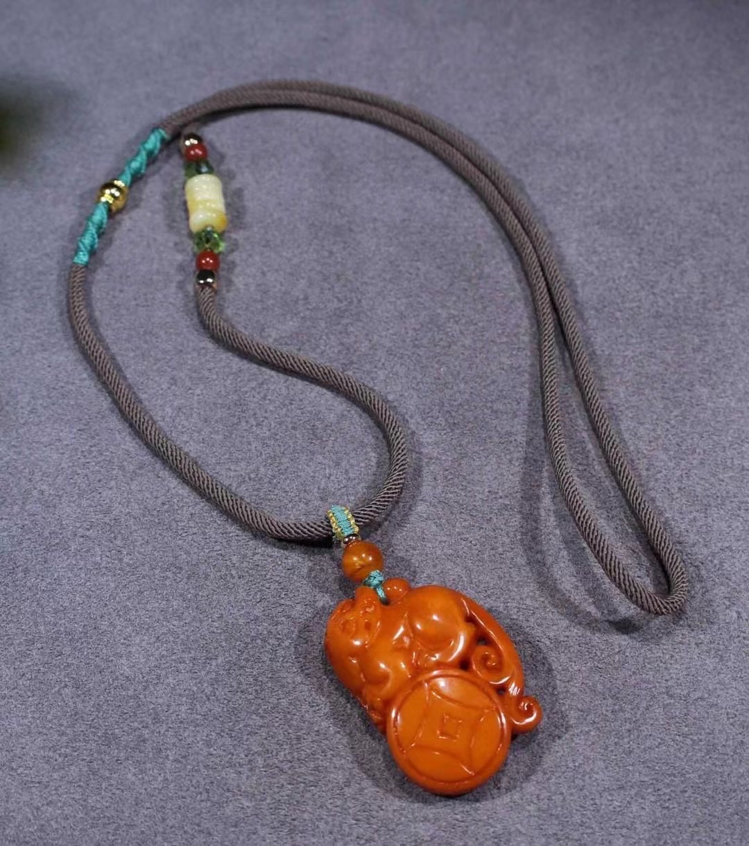 Reflux old beeswax Item Picture