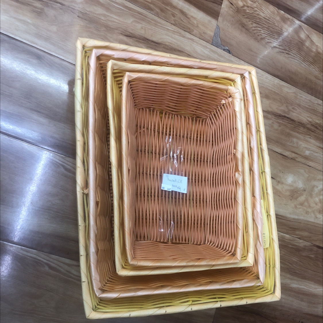 面包篮筐水果零食收纳盒果盘塑料编织工艺批发厂家