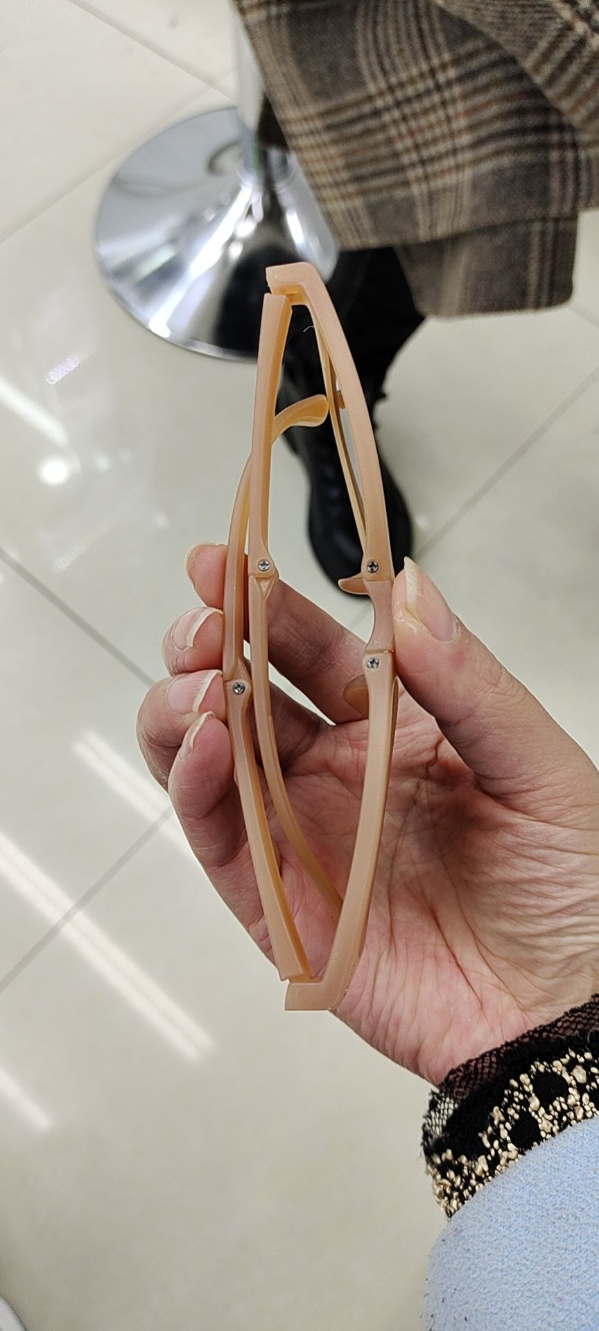 太阳镜/墨镜/折叠太阳镜细节图