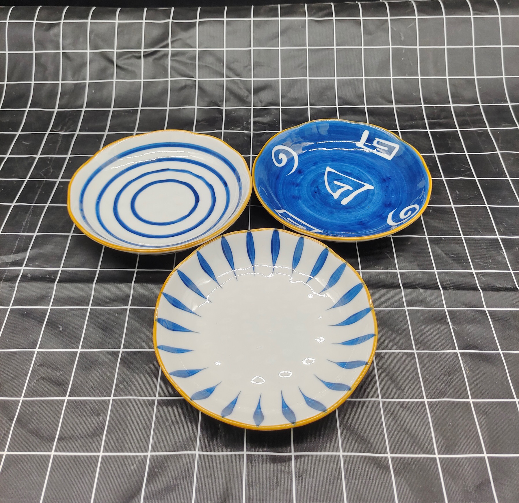 The same style of ceramic as the Internet celebrity, a mixed-color Yongsheng ceramic YS Item Picture