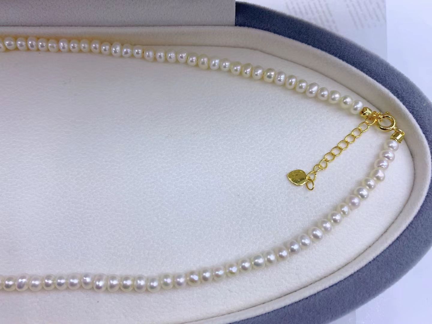简约风的碎金项链沙金材质和珍珠的完美碰撞足够让你美一整年的款，4-4.5mm天然淡水珍珠65详情图1