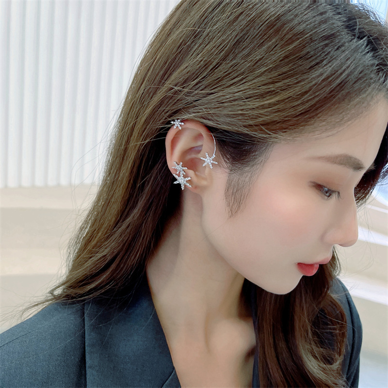 Niche design personalized earrings: zircon inlaid hexagonal star ear buckles, snowflake ear hook earrings, no ear piercings, ear bone clips detail image 4