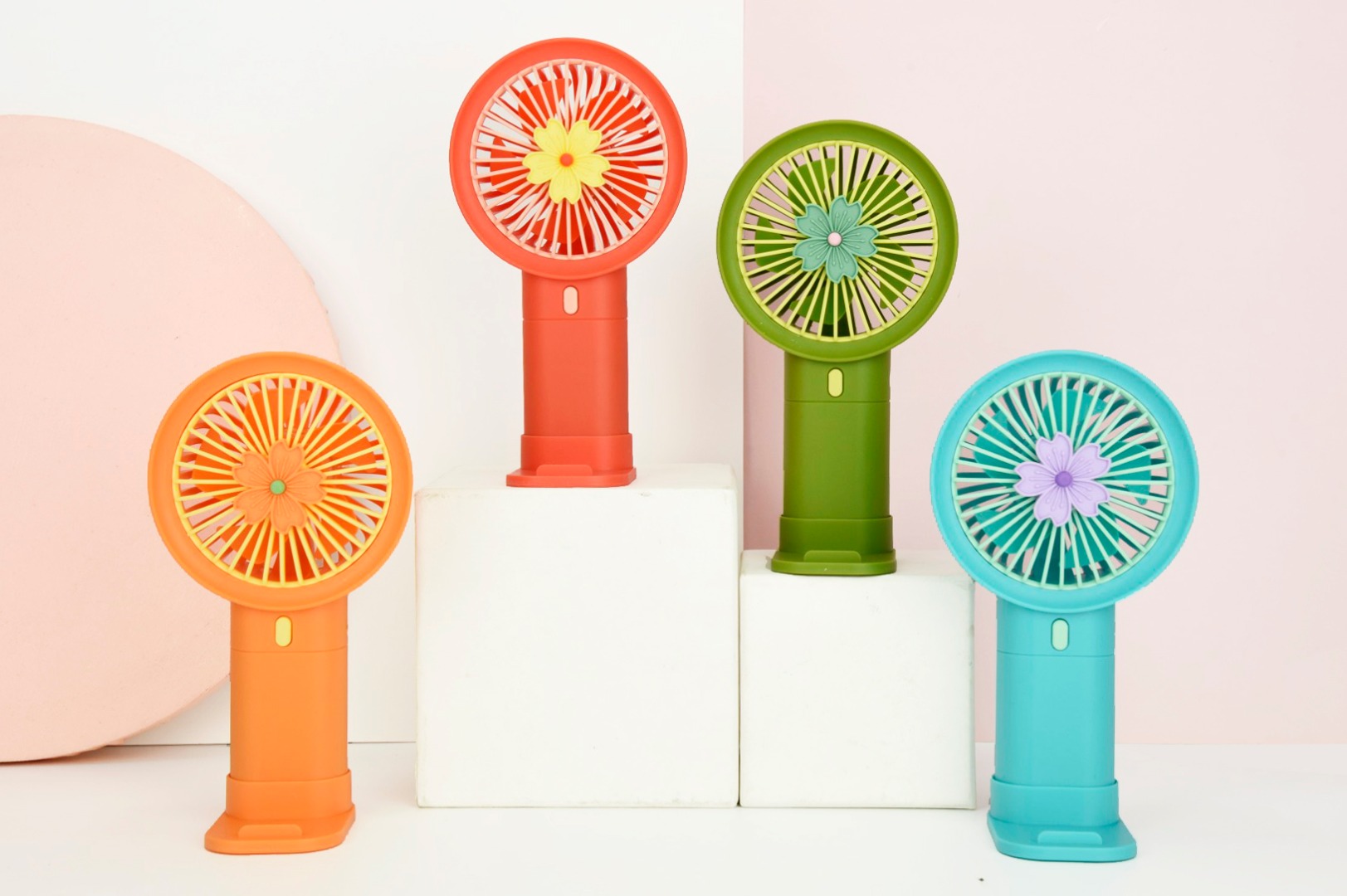 厂家直销新款手持小风扇usb充电手机支架风扇便携桌面风扇礼品批发量大从优详情图5