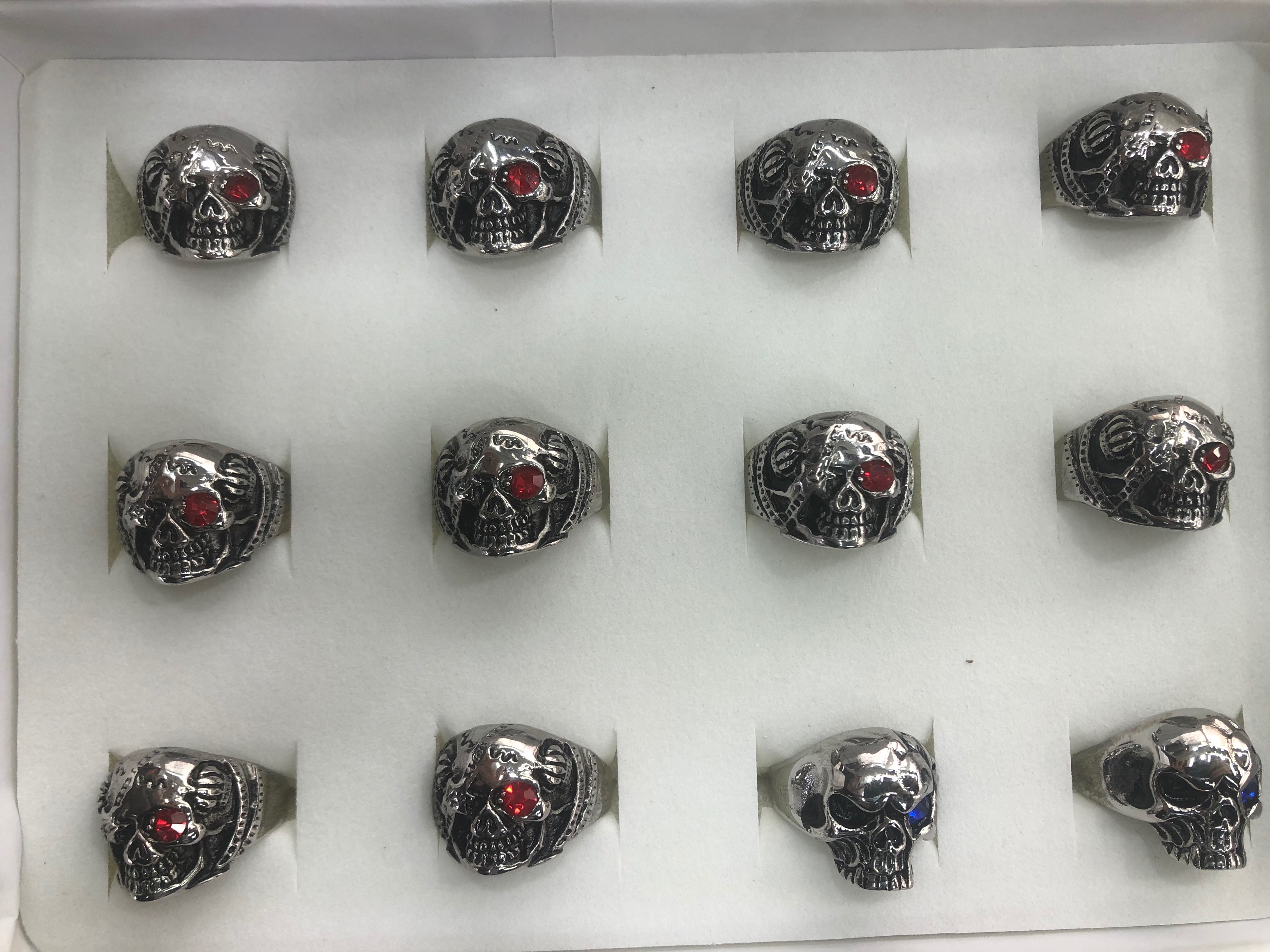 European and American fashionable and personalized cast stainless steel ring details Picture