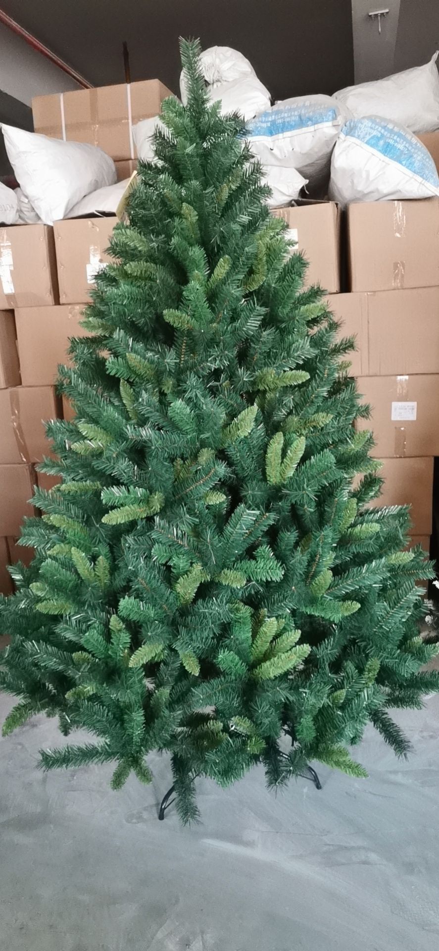 Factory direct sales: 2.1-meter 450T Christmas tree details Picture