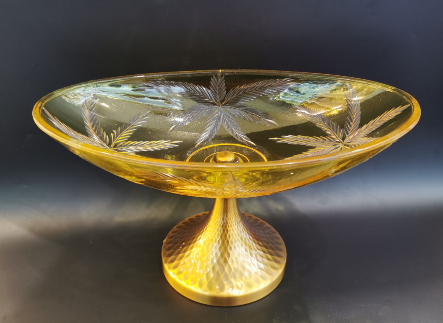 玻璃工艺品/水晶玻璃/手工刻花产品图