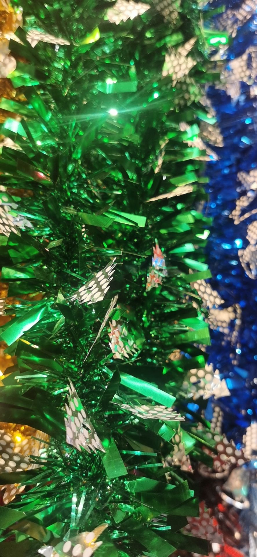 厂家直销圣诞白点圣诞树毛条