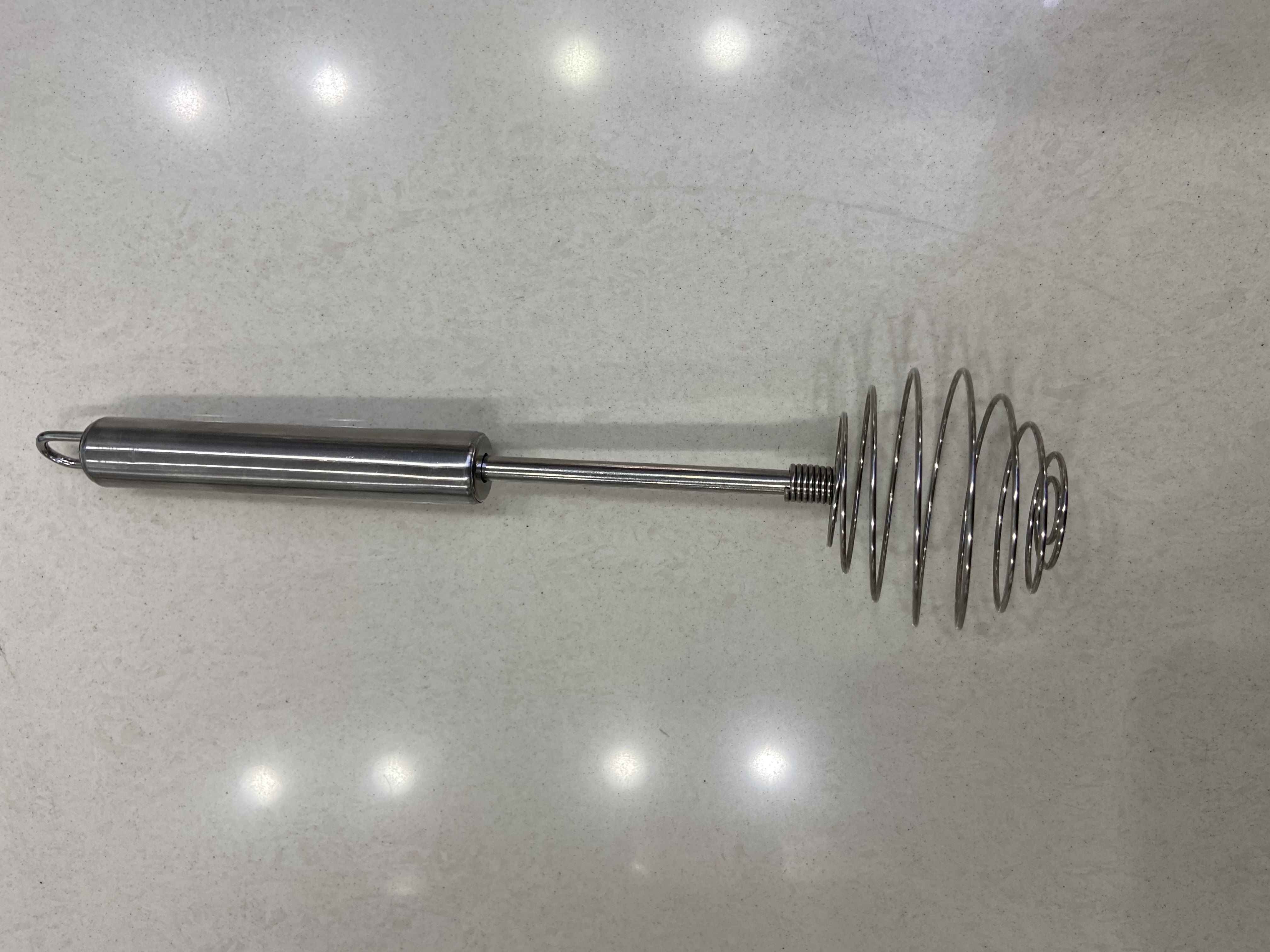 打蛋器白底实物图