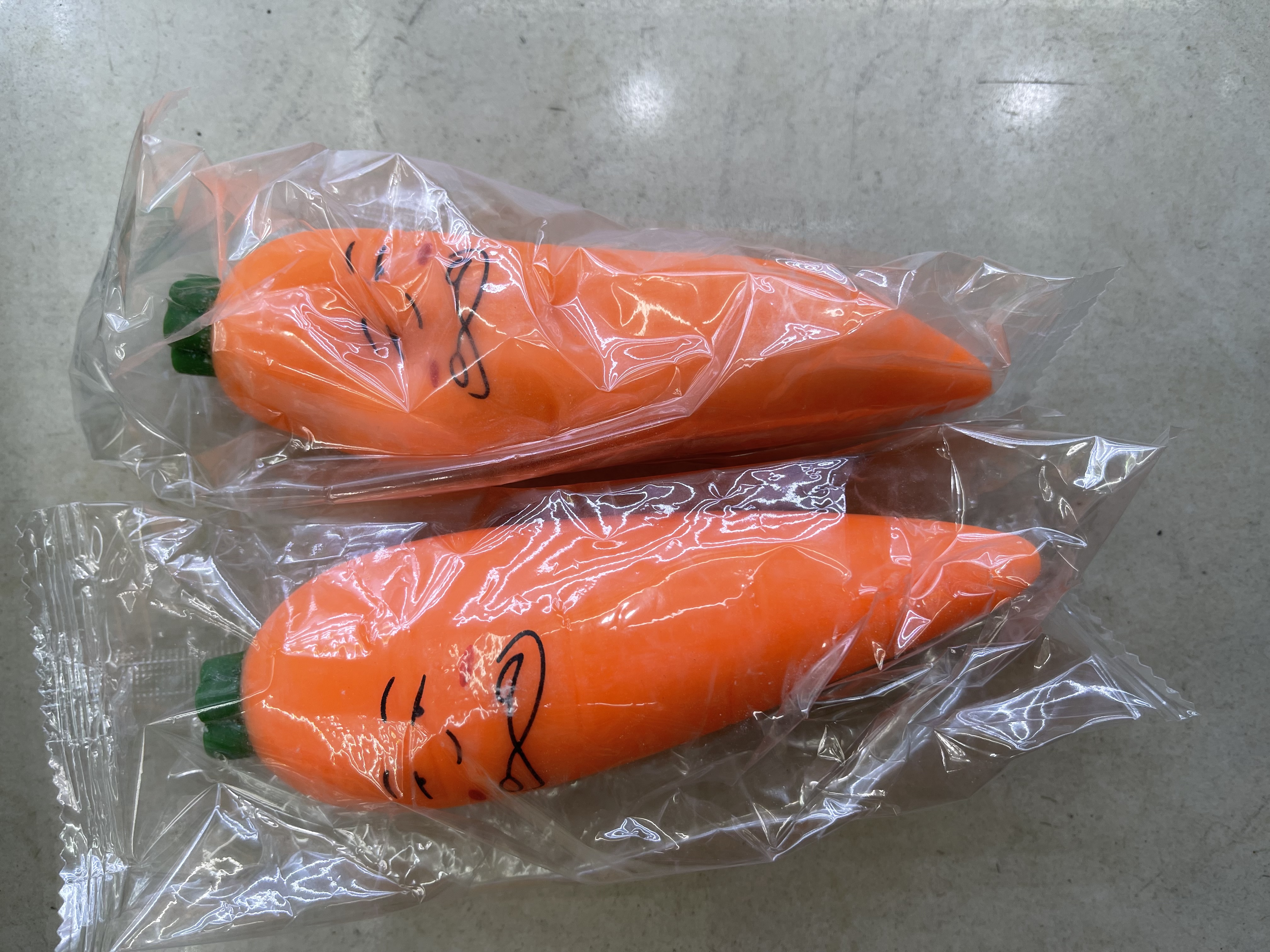 Zanahoria 🥕 harina extruida juguetes modelados artefactos de descompresión plasticidad Specification image