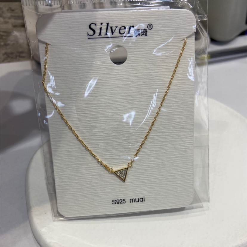 Geometric shape series triangular micro-inlaid zirconium Specification image