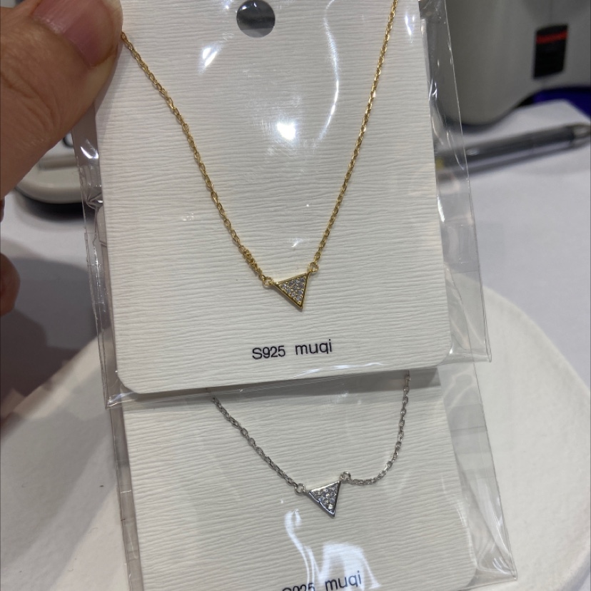 Geometric shape series triangular micro-inlaid zirconium Application Scenario