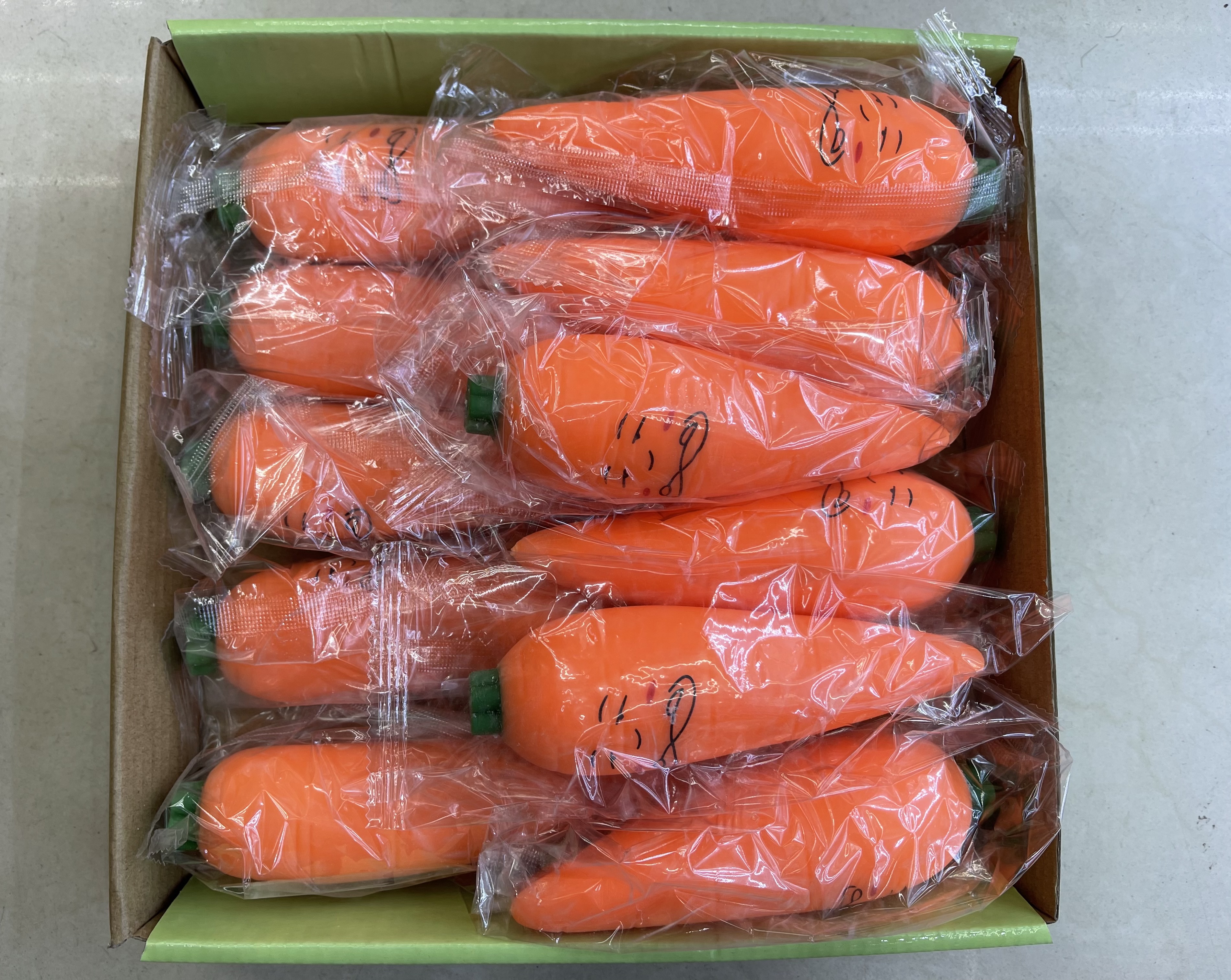 胡萝卜🥕挤压面粉玩具造型减压神器可塑性强