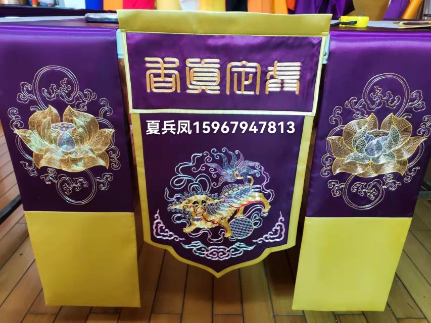 刺绣织绣工艺品实物图