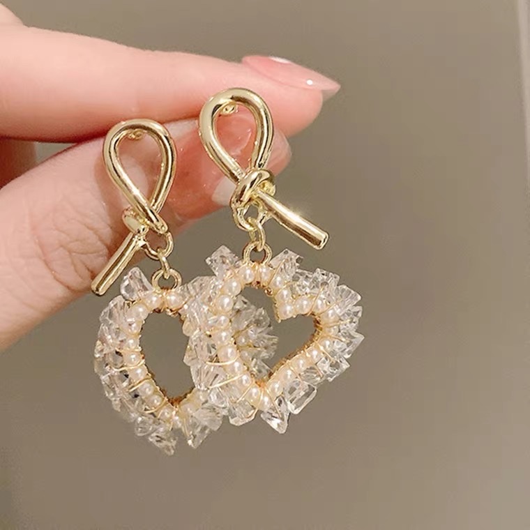 Korean crystal pearl heart-shaped earrings for women, 2022 new trendy retro exaggerated earrings, fashionable 1171 high-end earrings